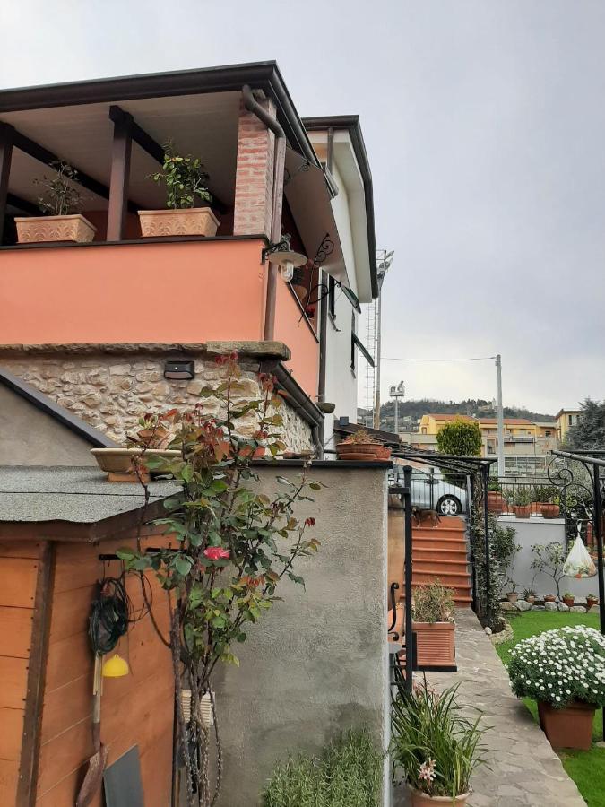 La Villa Специя Екстериор снимка